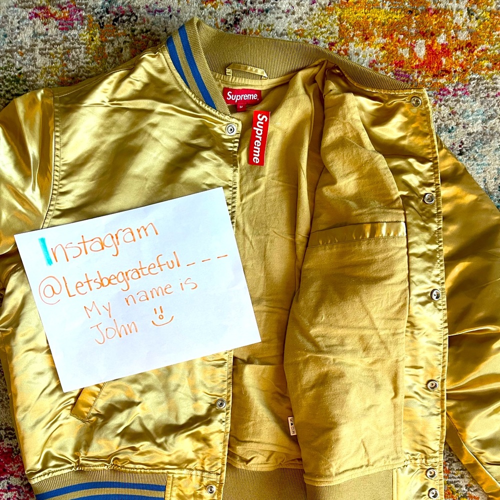 Supreme Varsity Jacket UNISEX size Medium !!!